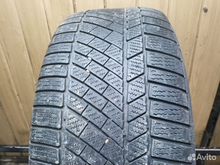 Continental ContiWinterContact TS 830 P 255/40 R20 101V