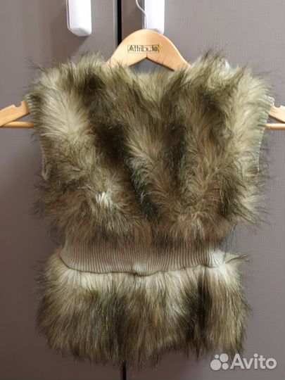 Новый Жилет на девочку