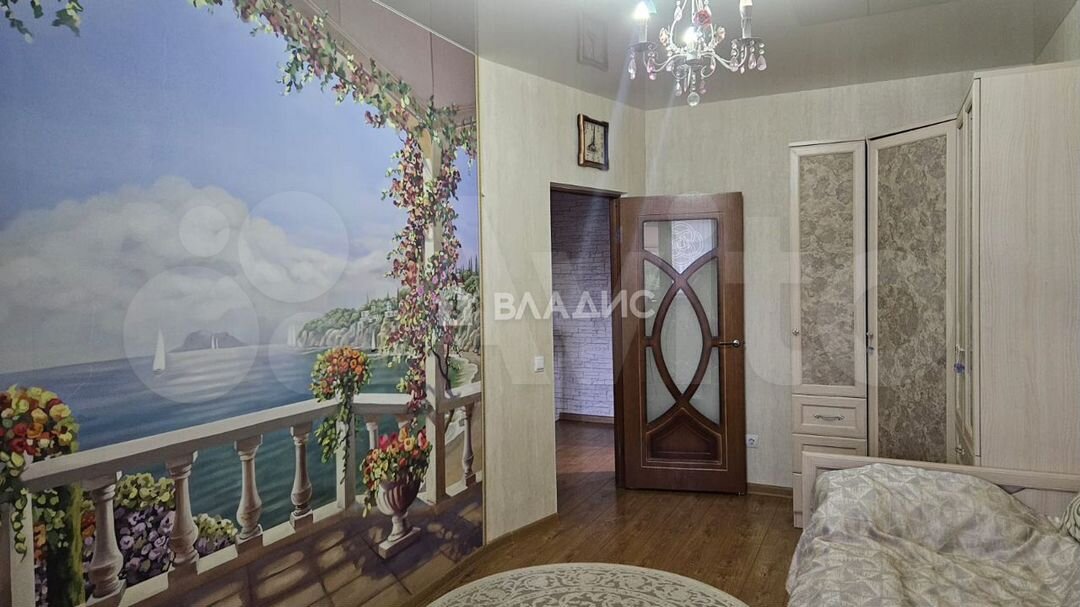 4-к. квартира, 150 м², 1/3 эт.