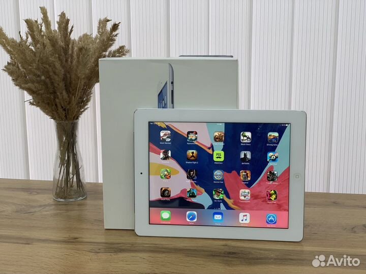 Планшет Apple iPad 3 Retina 64 гб, Wi-Fi + Sim