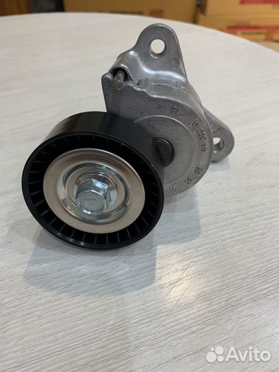 Ролик натяжной mitsubishi 1345A060