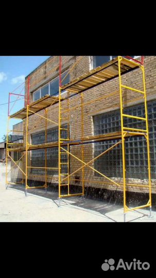 Леса строительные. Вышка тура. Подъемник