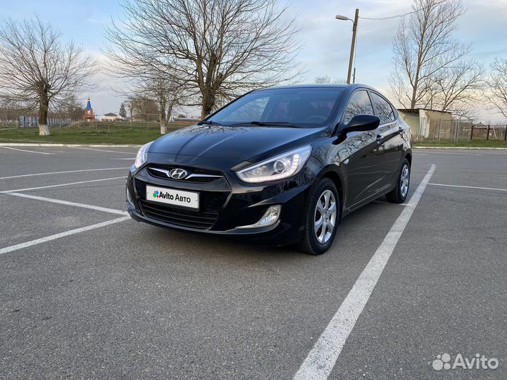 Hyundai Solaris 1.4 AT, 2013, 137 000 км