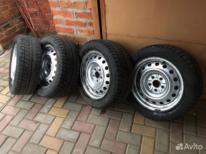 Комплект колес Bridgestone blizzak r16