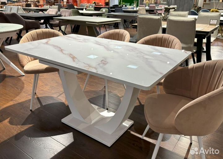 Стол повашимразмерам SVR-26671