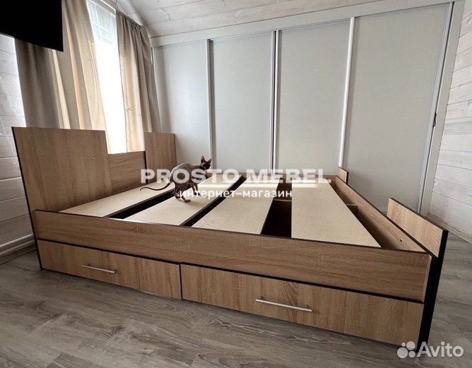Крoвать 140х200 c ящиками