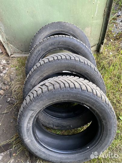 Michelin X-Ice North 4 205/55 R16 94T