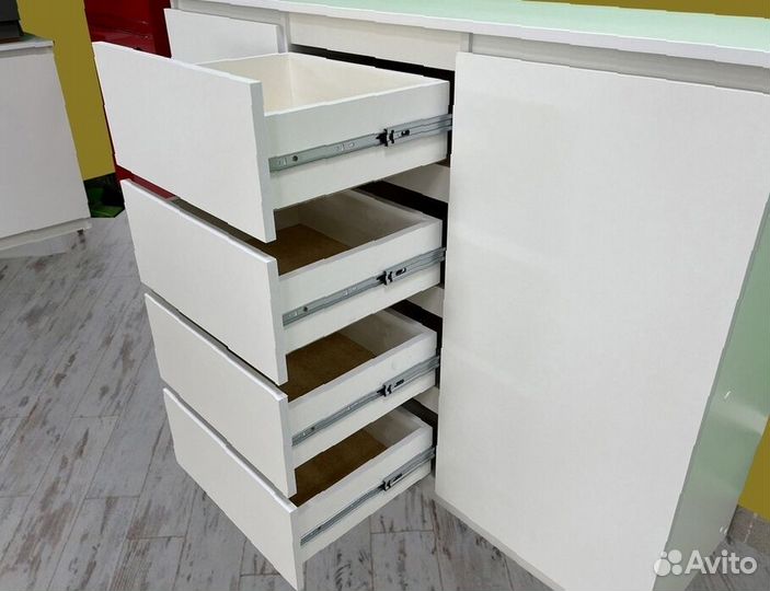 Комод в зал