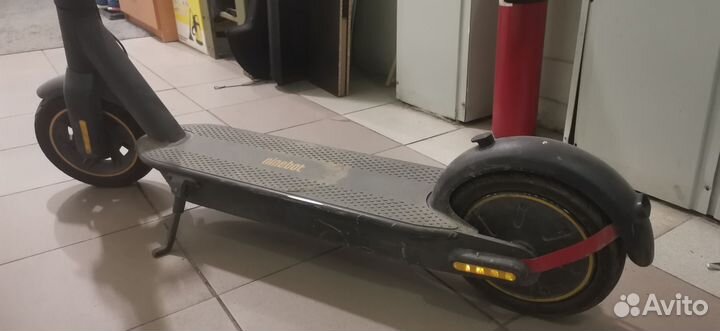 Электросамокат Ninebot kickscooter max g30p