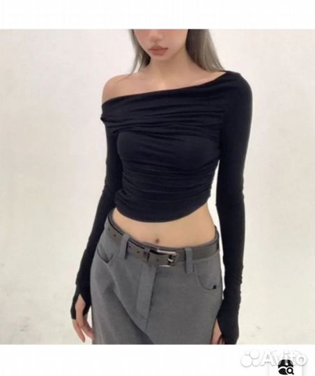 Топ с длинным рукавом