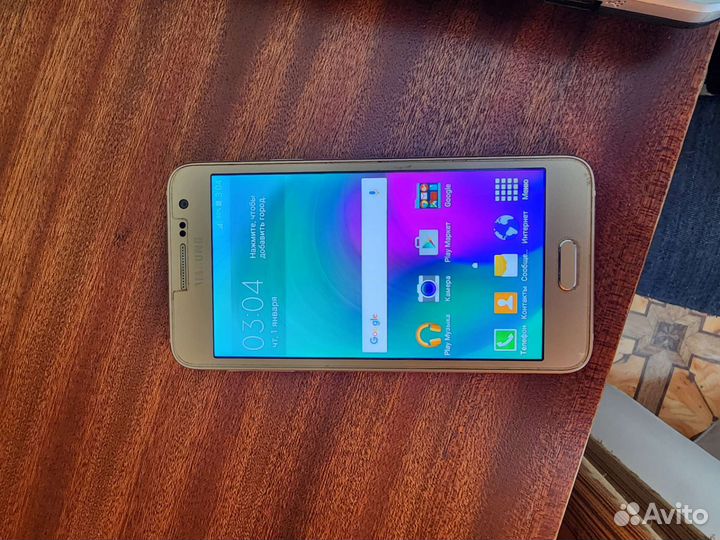 Samsung Galaxy A3 SM-A300F, 16 ГБ