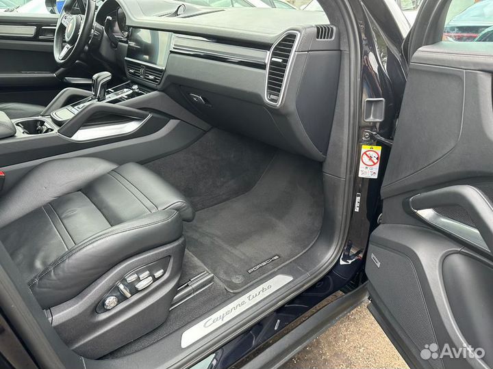 Porsche Cayenne Turbo 4.0 AT, 2019, битый, 35 800 км