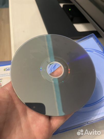 Игра на ps4 Sims 4