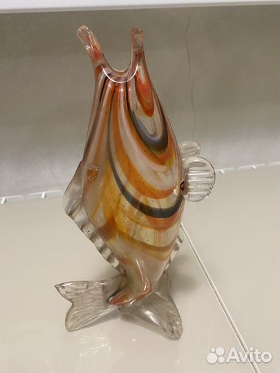 Статуэтка - кувшин