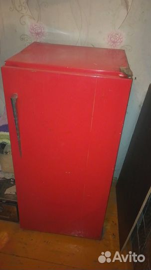 Продам холодильник
