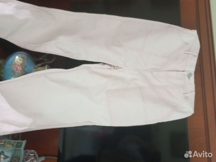 Джинсы розовые широкие