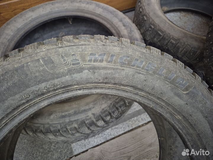 Michelin X-Ice North 4 235/55 R18 104T