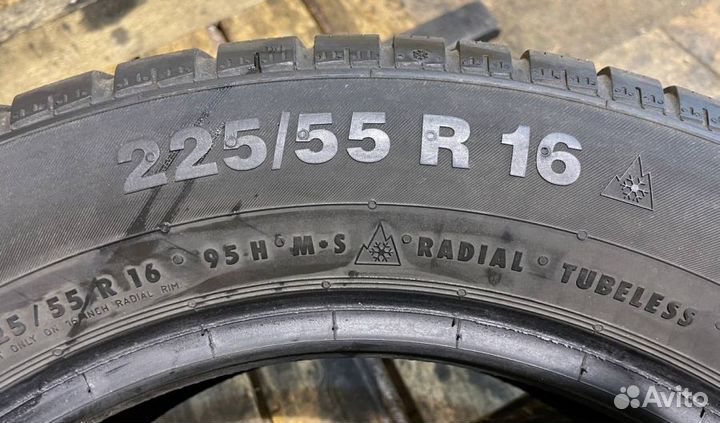 Continental ContiWinterContact TS 830 P 225/55 R16