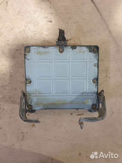 Блок эбу Toyota Corolla 2002 120к 1.3л