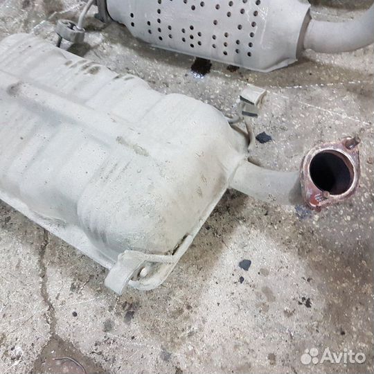 Глушитель в сборе Kia Sorento BL 2006