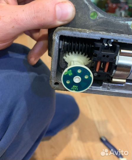 Актуатор сервопривод турбины