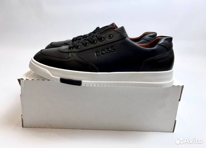 Кроссовки Boss универсальные