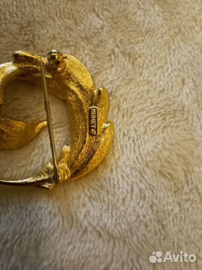 Винтажная брошь monet