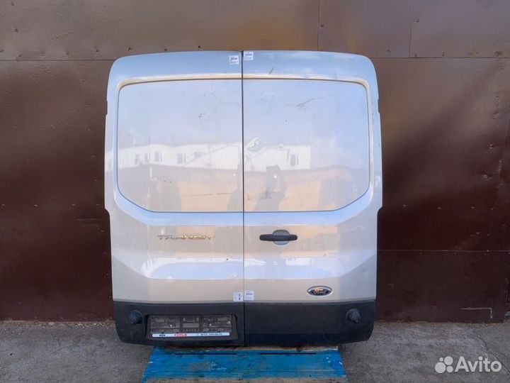 Дверь задняя правая Ford Transit 8