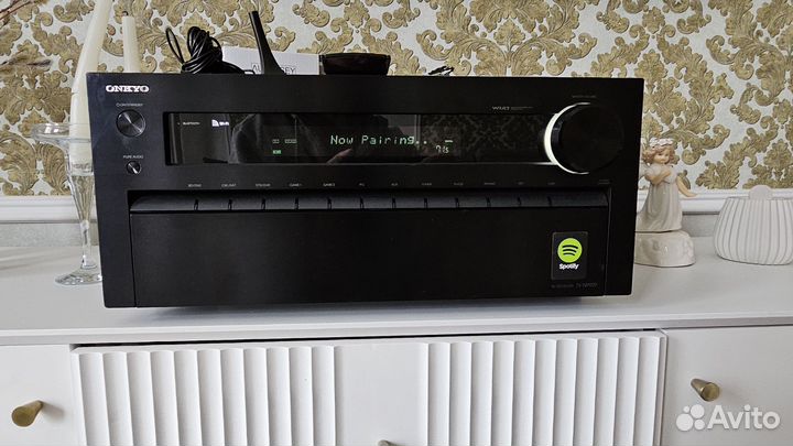 Av ресивер Onkyo TX-NR 929