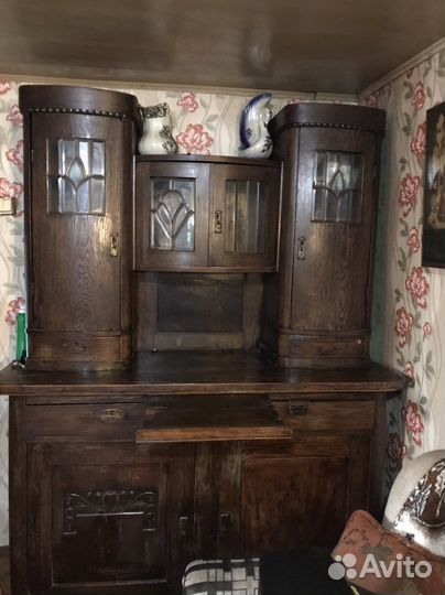 Антикварный буфет