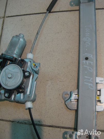 Механизм стеклоподъемника Nissan Tiida