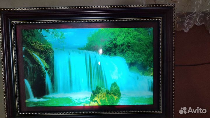 Поющая картина