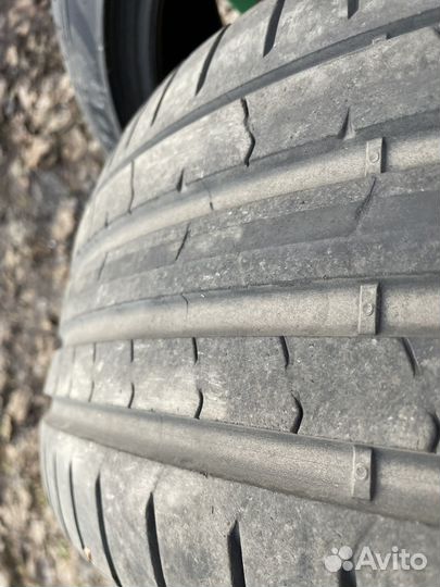 Pirelli P Zero 245/35 R21