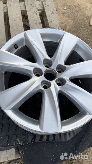 Диск r19 Lexus Toyota