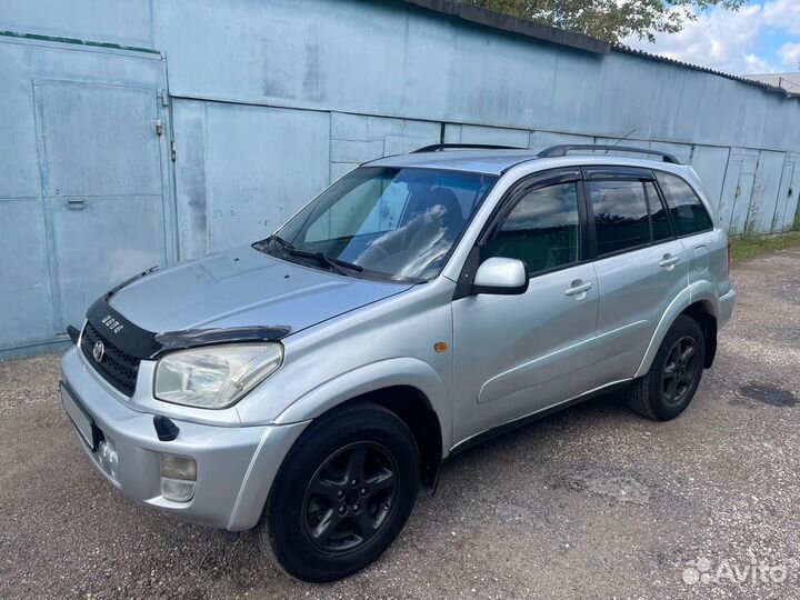 Toyota RAV4 2.0 AT, 2003, 275 000 км