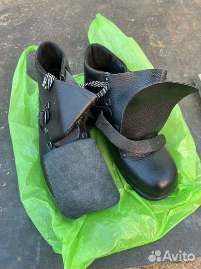 Спецодежда и обувь сварщика