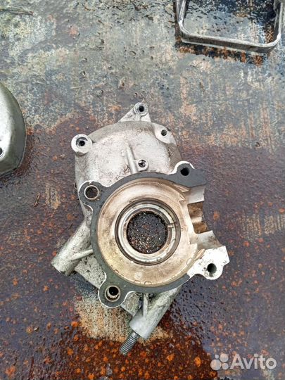 Продам запчасти на мотор крот