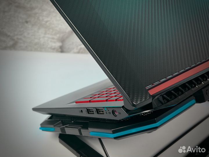 Игровой ноутбук Acer Nitro 5 / GTX 1050 Ti / i5