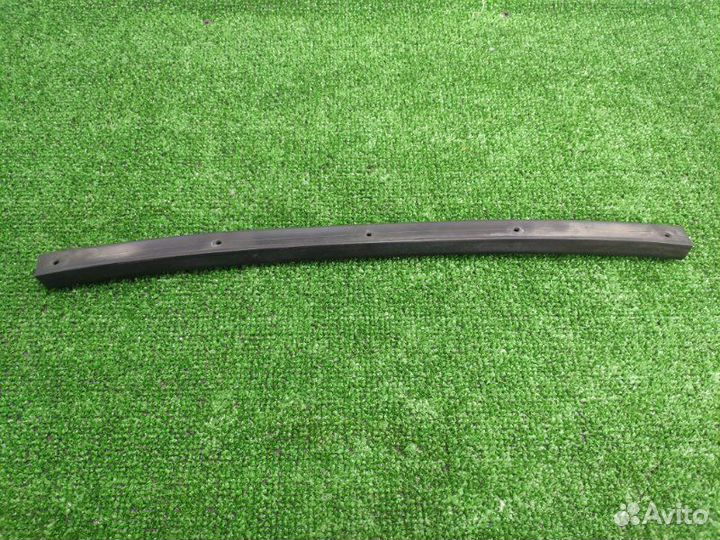 Уплотнитель капота Kia Cerato TD G4FC 2009