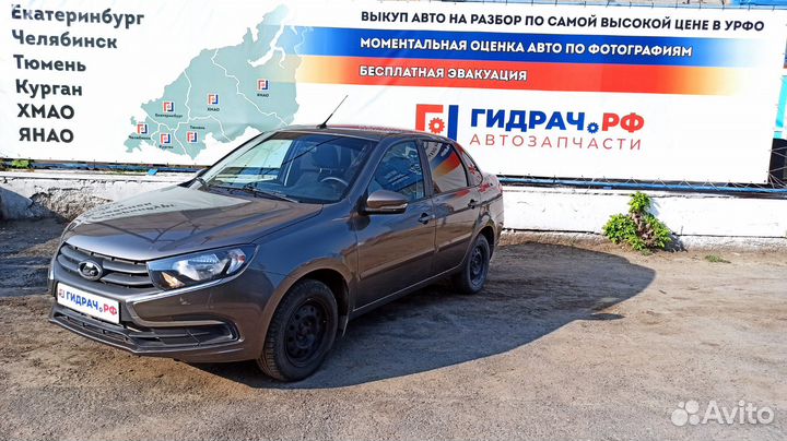 Стекло кузовное глухое левое LADA Granta 219105403