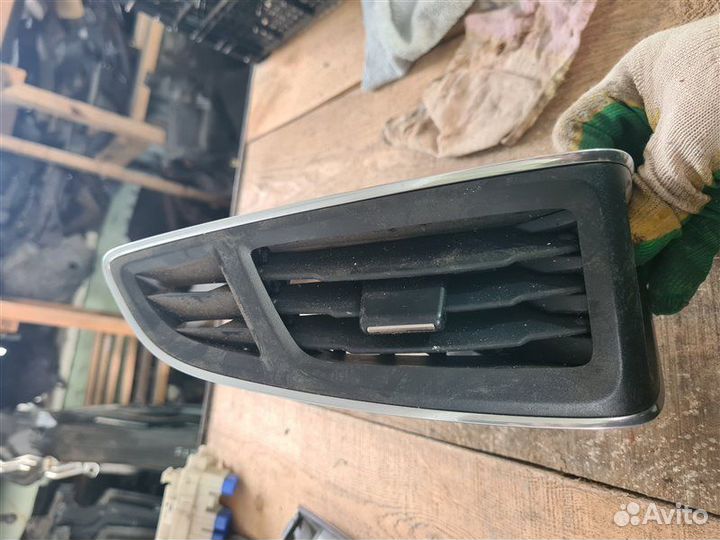 Дефлектор воздушный Ford Focus 3 2014