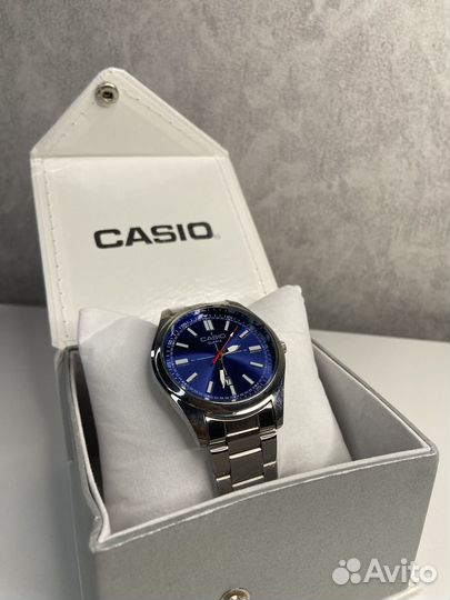 Часы casio classic новые на гарантии