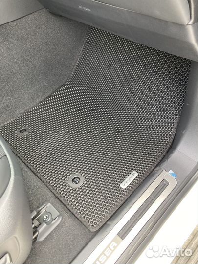 Коврики EVA для Toyota Land Cruiser 100/200/318