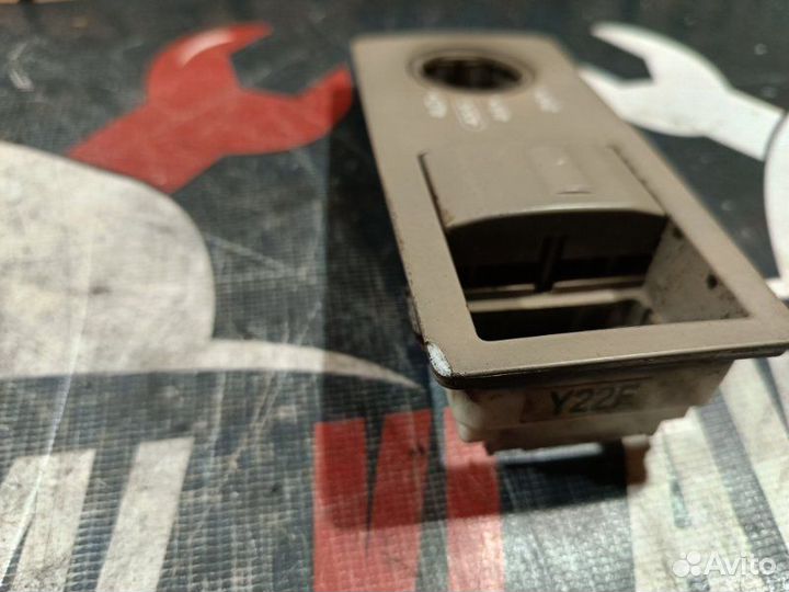 Накладка панели приборов Kia Sorento BL D4CB 2002