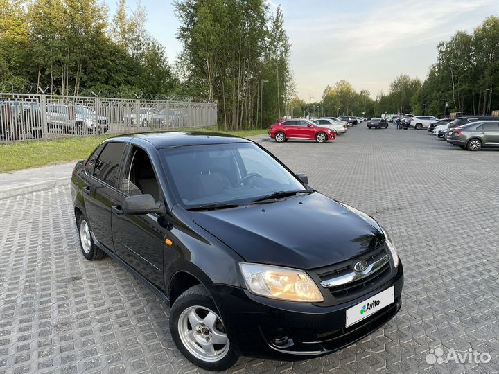 LADA Granta 1.6 МТ, 2012, 138 000 км