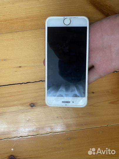 iPhone 6S, 32 ГБ