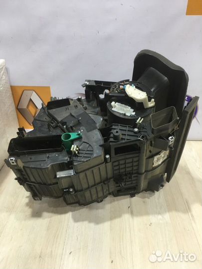 Корпус печки отопителя Nissan almera G15