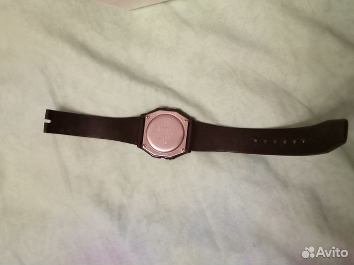 Электронные часы casio