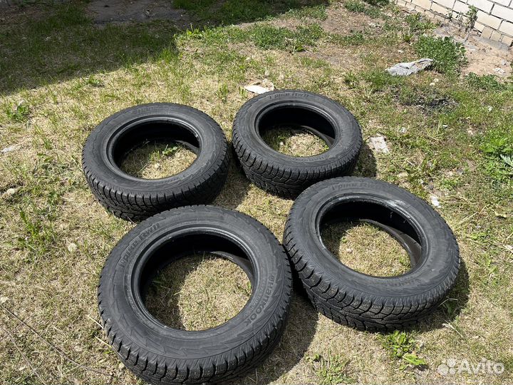 Hankook I'Pike RW11 235/65 R17 108T