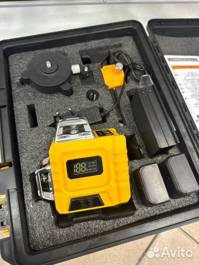 Лазерный нивелир